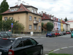 ulica pred Kořínkovým domom