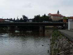 Přes most
