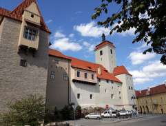 Strakonický hrad - věže hradu a hradního kostela