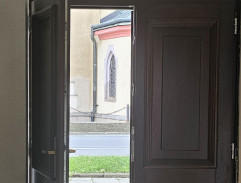 Pohled ze dveří