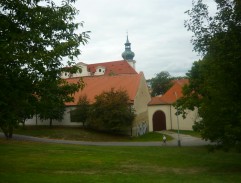 pri kláštore