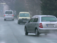 ceta pri Huszarovom dome