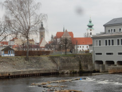 Centrum města od Jiráskova jezu