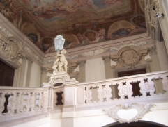 Schodiště v paláci hraběte Waldemara