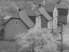 Ostře sledované vlaky