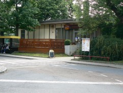 autobusová zastávka v Temništi